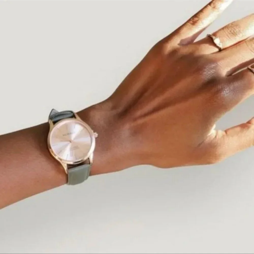 Monroé Classic Watch - Sunburst Solérose